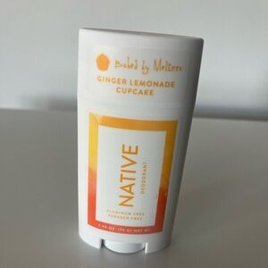Native Ginger Lemonade Cupcake Deodorant - White and Orange